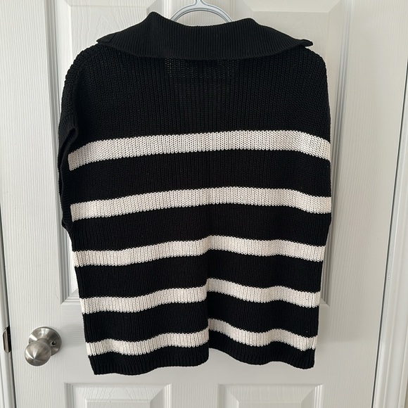 REITMANS VEST SWEATER - Picture 4 of 6